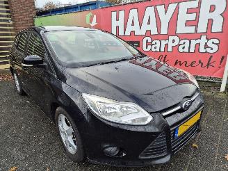 Unfallwagen Ford Focus 1.6 tdci lease trend 2014/7