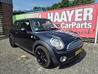 Damaged car Mini Cooper 1.6 cooper 2008/11