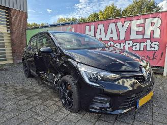 Schadeauto Renault Clio 1.0 Tce Zen 2020/10