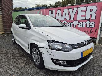 krockskadad bil auto Volkswagen Polo 1.2 tdi bluemotion comfortline 2010/7