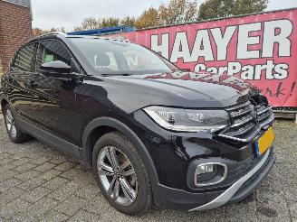 uszkodzony samochody osobowe Volkswagen T-Cross 1.0 tsi style AUTOMAAT 2022/5