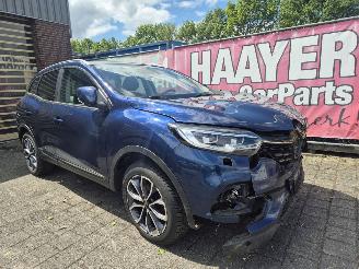 skadebil auto Renault Kadjar 1.3 tce zen 2020/6