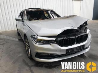 Démontage voiture BMW 5-serie 5 serie (G30), Sedan, 2016 530e iPerformance 2017/5