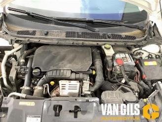 Peugeot 308 308 (L3/L8/LB/LH/LP), Hatchback 5-drs, 2013 / 2021 1.2 12V e-THP PureTech 130 picture 19