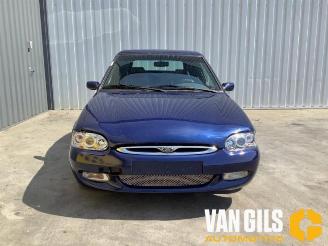 Autoverwertung Ford Escort Escort 5 (ALL), Cabrio, 1990 / 1995 1.6i 16V (E2) 1995/12