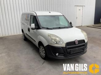 Auto da rottamare Fiat Doblo Doblo Cargo (263), Van, 2010 1.3 MJ 16V DPF Euro 5 2013/9