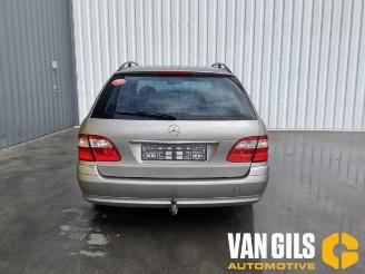 Salvage car Mercedes E-klasse E Combi (S211), Combi, 2003 / 2009 3.2 E-320 CDI 24V 2003/5