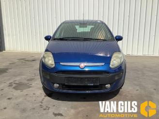 Coche siniestrado Fiat Grande Punto Grande Punto (199), Hatchback, 2005 1.3 JTD Multijet 16V 85 Actual 2010/9