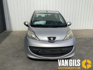 Autoverwertung Peugeot 107 107, Hatchback, 2005 / 2014 1.0 12V 2008/6