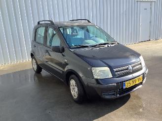 skadebil auto Fiat Panda  2004/3
