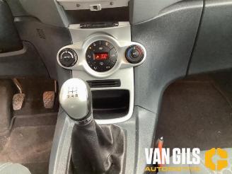 Ford Fiesta Fiesta 6 (JA8), Hatchback, 2008 / 2018 1.4 16V picture 22