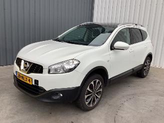 Damaged car Nissan Qashqai 2.0 16V SUV - APK verloopdatum: 17-03-2026 2010/10