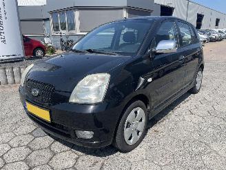 Vaurioauto  passenger cars Kia Picanto 1.0 Bling 2007/1