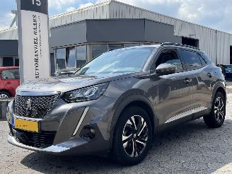 Avarii autoturisme Peugeot 2008 1.2 PureTech Blue Lease Allure 2020/10