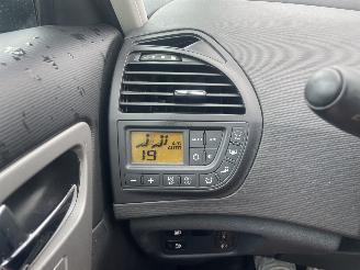 Citroën C4 Picasso 1.6 VTi Image 5p. picture 17