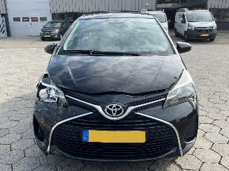 Toyota Yaris 1.0 VVT-i Style picture 5