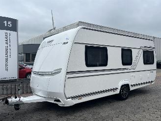 krockskadad bil caravan Fendt  BIANCO 465 MC 2024/1