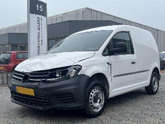 krockskadad bil bedrijf Volkswagen Caddy 2.0 TDI L1H1 BMT 2017/10