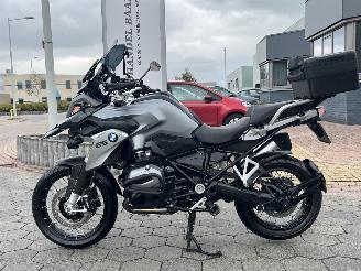 krockskadad bil motor BMW R1200 GS All-Road Adventure 2015/3
