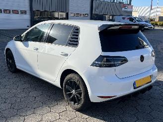 Volkswagen Golf 1.2 TSI Highline picture 6