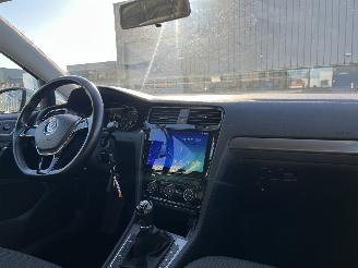 Volkswagen Golf 1.2 TSI Highline picture 10