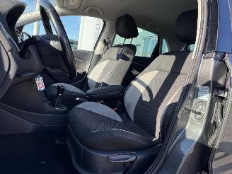 Volkswagen Polo 1.2 TSI R-Line Highline picture 13