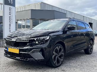 Schadeauto Renault Espace E-Tech full hybrid 200 esprit Alpine 7p. 2023/11