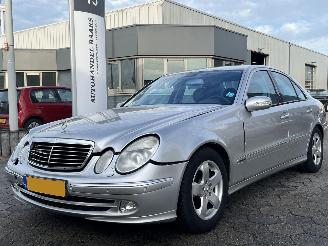 Auto incidentate Mercedes E-klasse 320 Elegance AUTOMAAT 2005/9