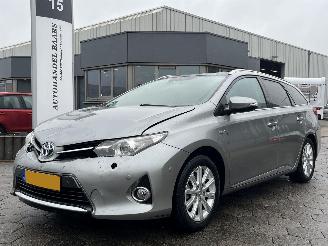 Coche accidentado Toyota Auris Touring Sports 1.8 Hybrid Lease+ 2014/2