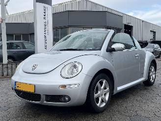škoda osobní automobily Volkswagen New-beetle Cabriolet 1.6 Trendline 2010/6