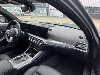 BMW 3-serie 330e M  xDrive picture 14