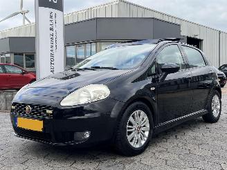 Unfallwagen Fiat Grande Punto 1.4-16V Sport 2008/3