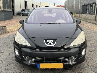 Peugeot 308 1.6 THP XT picture 2