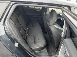 Volvo V-60 1.6 D2 Kinetic picture 11