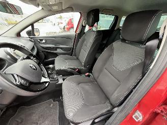 Renault Clio Estate 0.9 TCe Expression picture 13