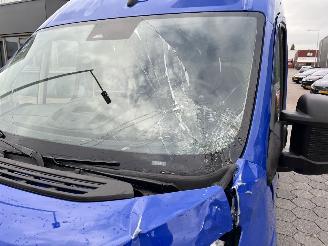 Peugeot Boxer 2.2 BlueHDi 140 S&S L2H2 3.3t picture 11