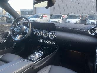 Mercedes Cla-klasse 250 e Luxury Line picture 13