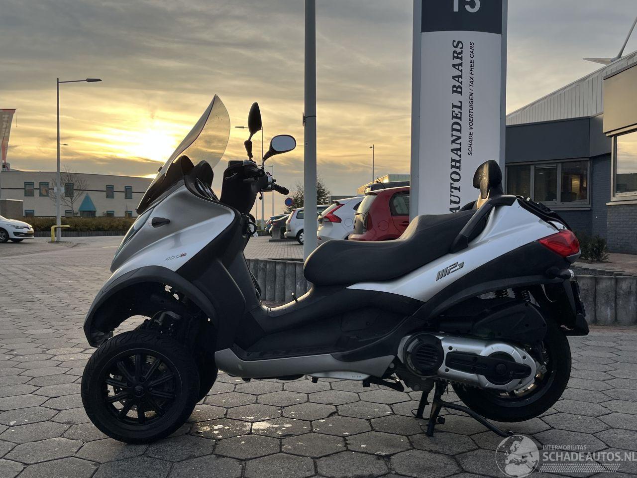 Piaggio  400 LT MP3