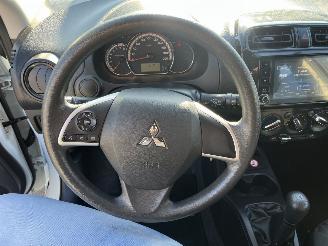 Mitsubishi Space-star 1.2 Cool+ picture 17