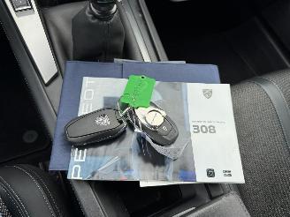 Peugeot 308 1.2 PureTech Allure picture 23