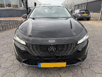 Peugeot 308 1.2 PureTech Allure picture 2