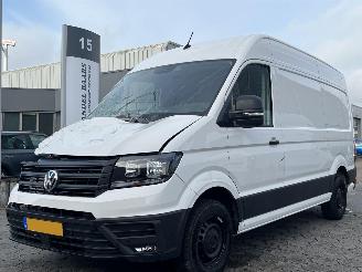 skadebil bedrijf Volkswagen Crafter 35 2.0 TDI L3H3 Highline 177PK AUTOMAAT 2024/3