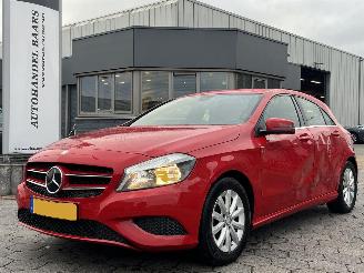 Damaged car Mercedes A-klasse 180 CDI Ambition 2015/2