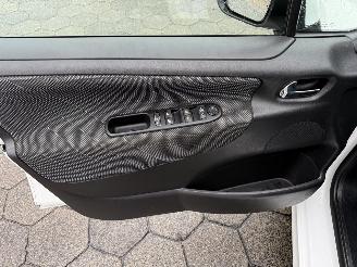 Peugeot 207 SW 1.6 VTi XS picture 8