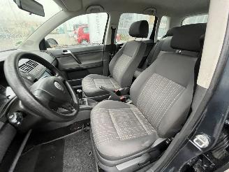 Volkswagen Polo 1.4-16V Optive picture 13