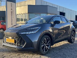 skadebil auto Toyota CH-R 1.8 Hybrid 140 Dynamic 2025/1
