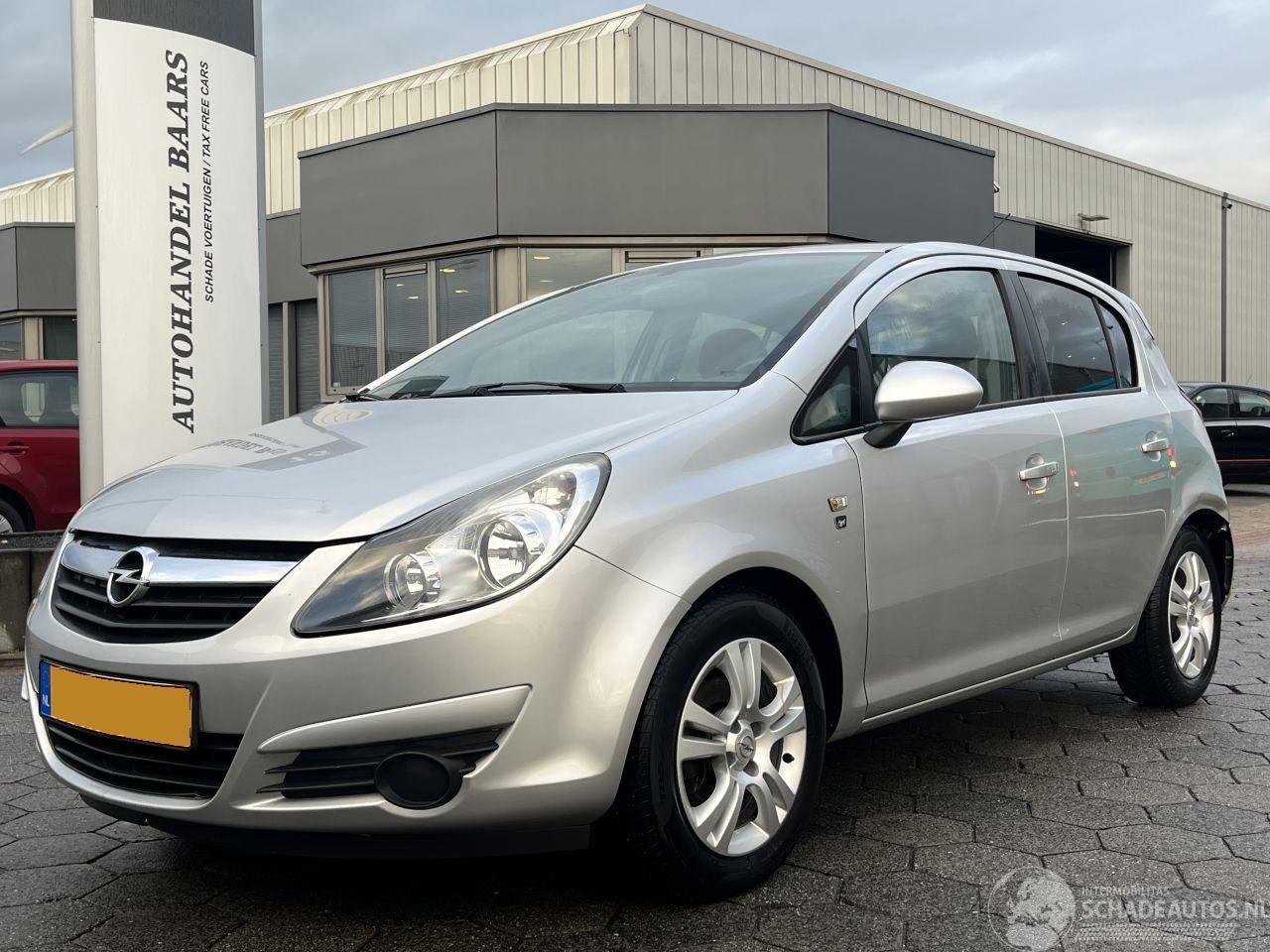 Opel Corsa 1.4-16V \'111\' Edition