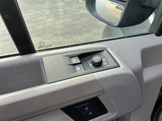 Volkswagen Crafter 35 2.0 TDI L3H3 Highline AUTOMAAT picture 18