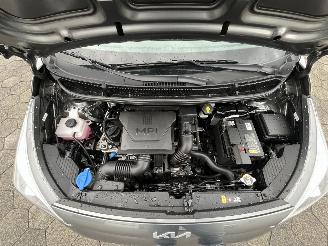 Volvo V-40 2.0 D2 R-Design Business picture 7