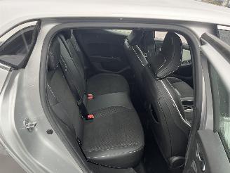 Renault Clio 1.0 TCe Initiale Paris AUTOMAAT picture 17